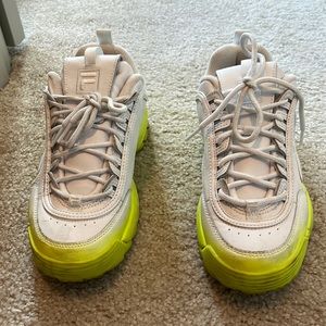FILA size 8 sneakers